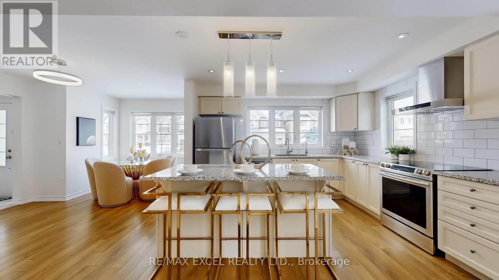 350 Thomas Phillips Drive, Aurora, Ontario  L4G 0T2 - Photo 11 - N12828498