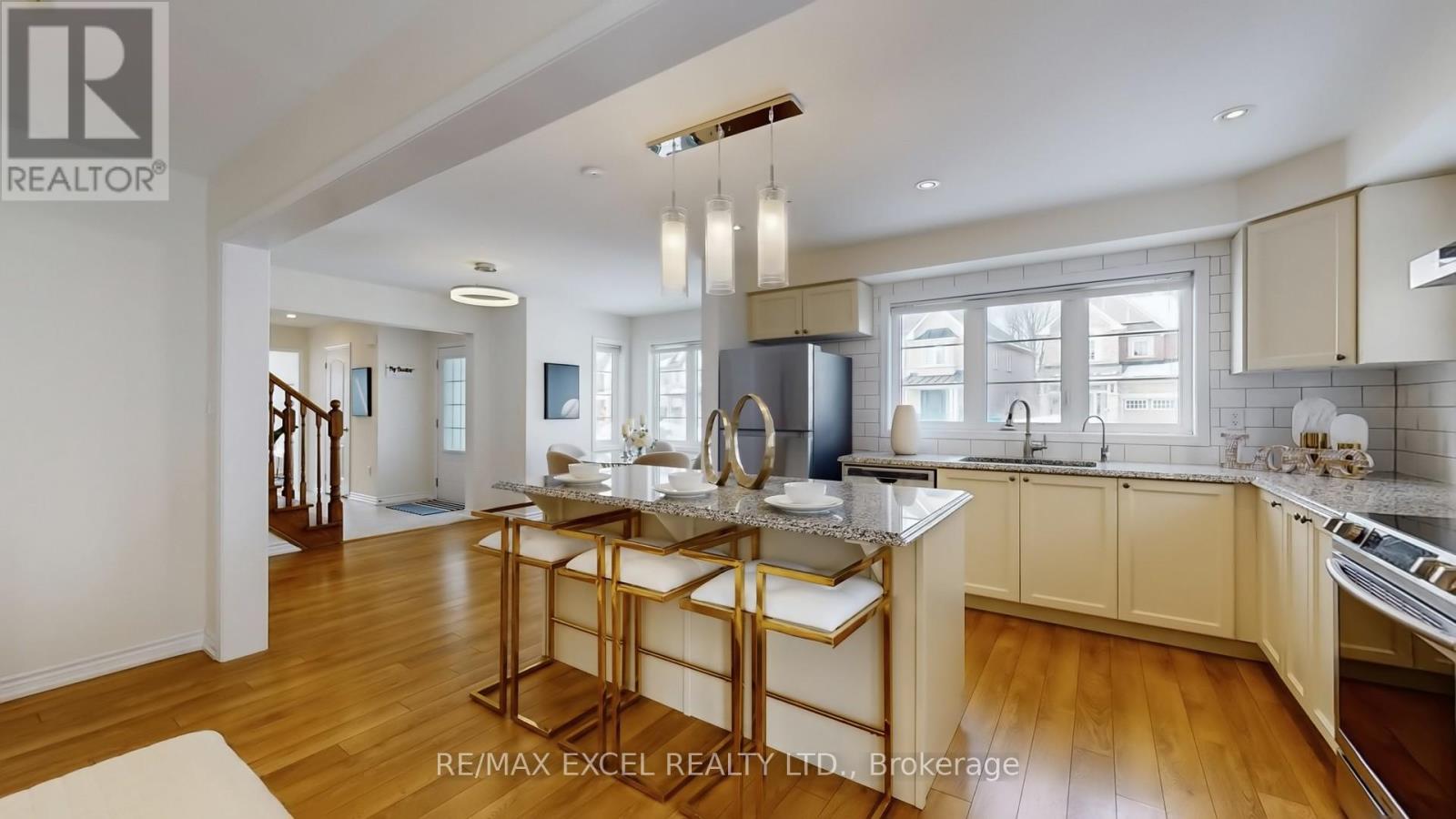 350 Thomas Phillips Drive, Aurora, Ontario  L4G 0T2 - Photo 12 - N12828498