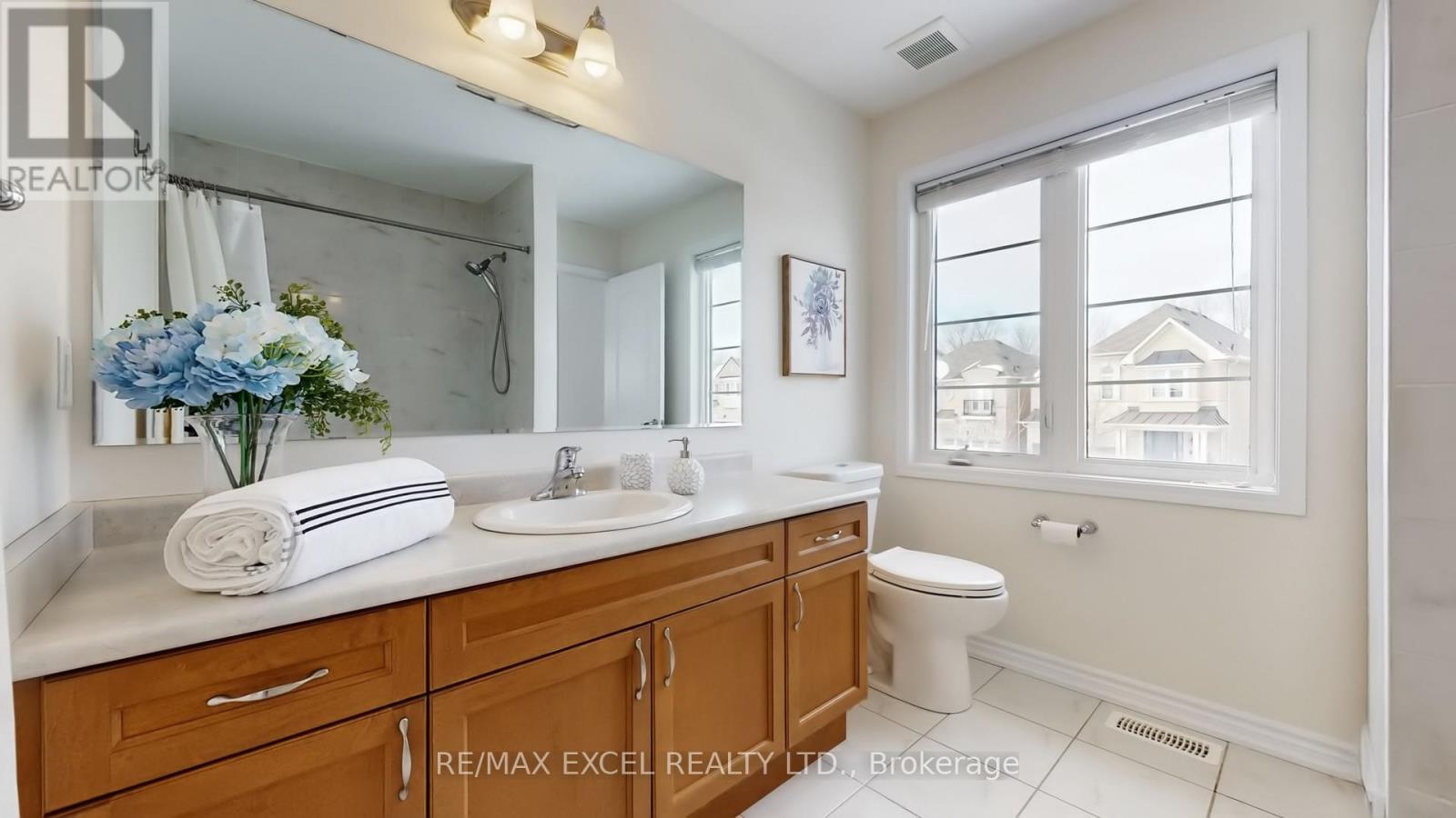 350 Thomas Phillips Drive, Aurora, Ontario  L4G 0T2 - Photo 29 - N12828498