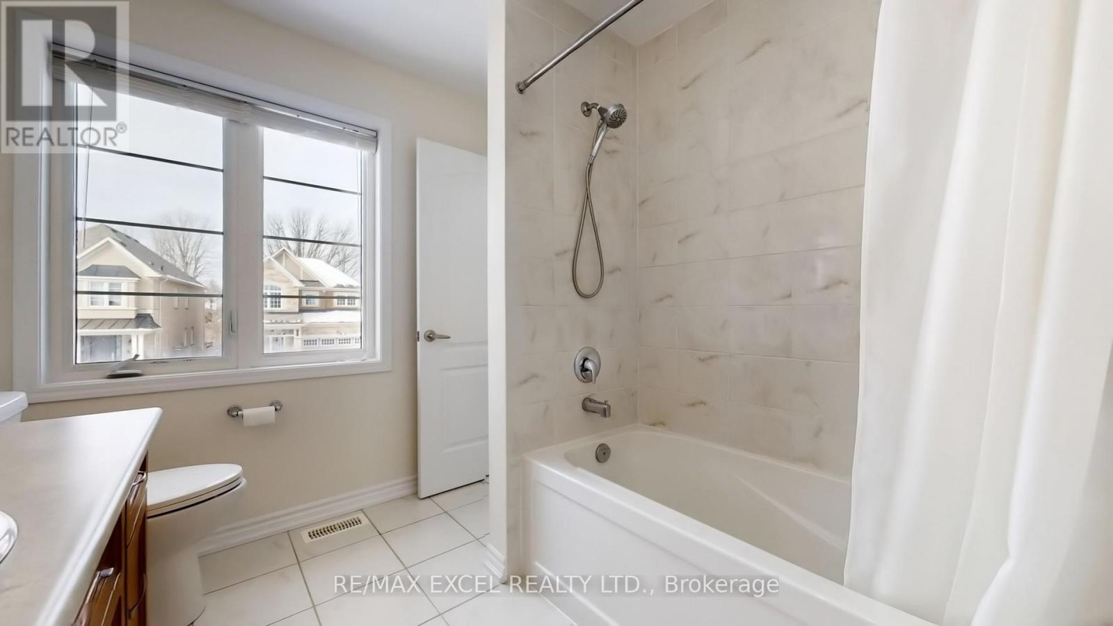 350 Thomas Phillips Drive, Aurora, Ontario  L4G 0T2 - Photo 30 - N12828498