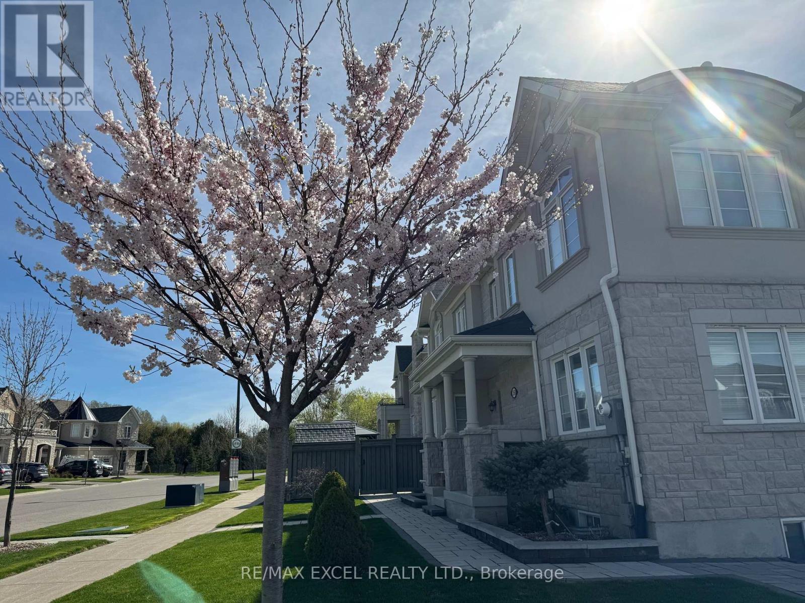 350 Thomas Phillips Drive, Aurora, Ontario  L4G 0T2 - Photo 45 - N12828498