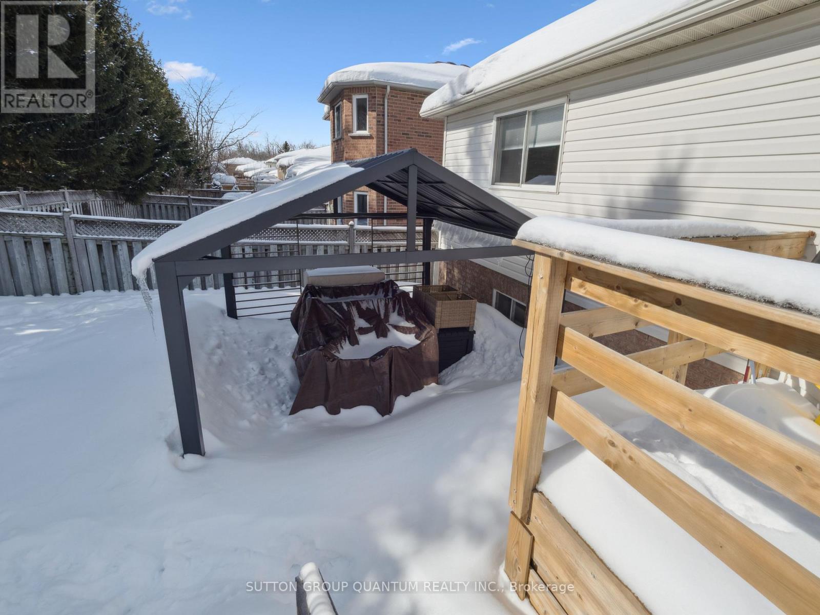 19 Leslie Avenue, Barrie (Holly), Ontario  L4N 9N9 - Photo 46 - S12828520