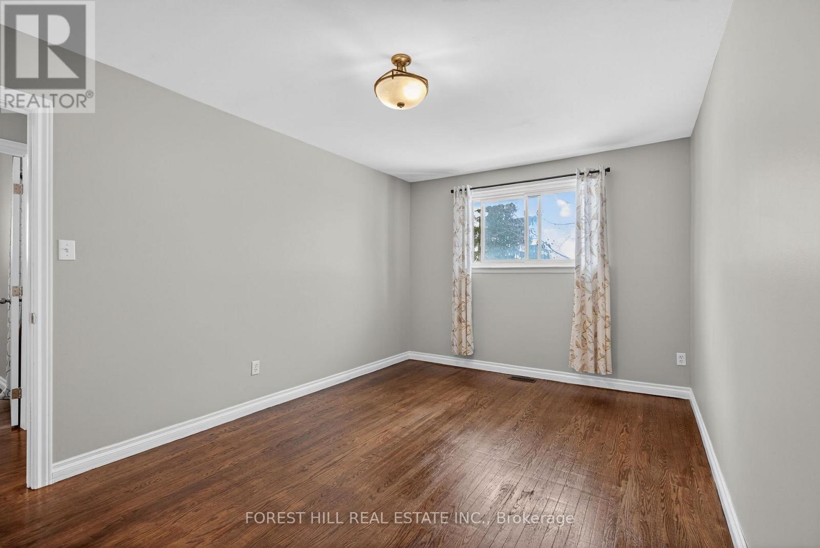 35 Daphne Crescent, Barrie (Cundles East), Ontario  L4M 2Y7 - Photo 21 - S12828532