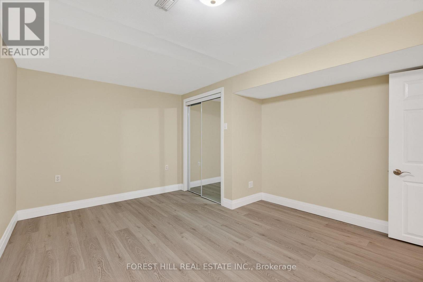 35 Daphne Crescent, Barrie (Cundles East), Ontario  L4M 2Y7 - Photo 28 - S12828532