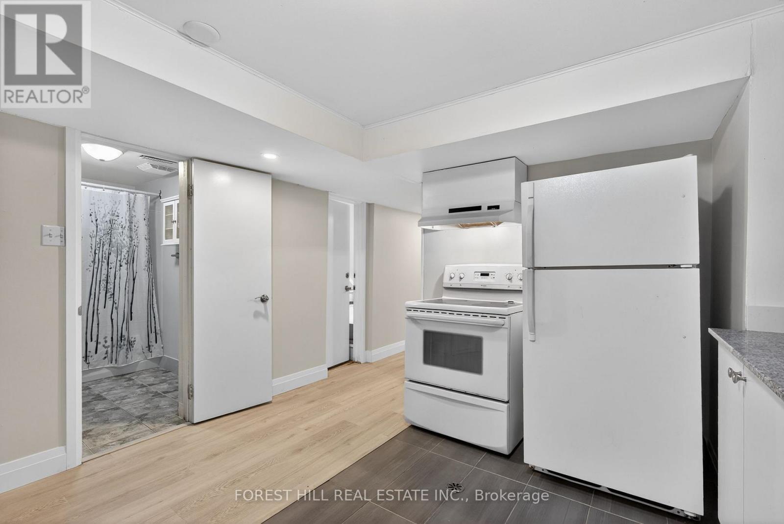 35 Daphne Crescent, Barrie (Cundles East), Ontario  L4M 2Y7 - Photo 33 - S12828532