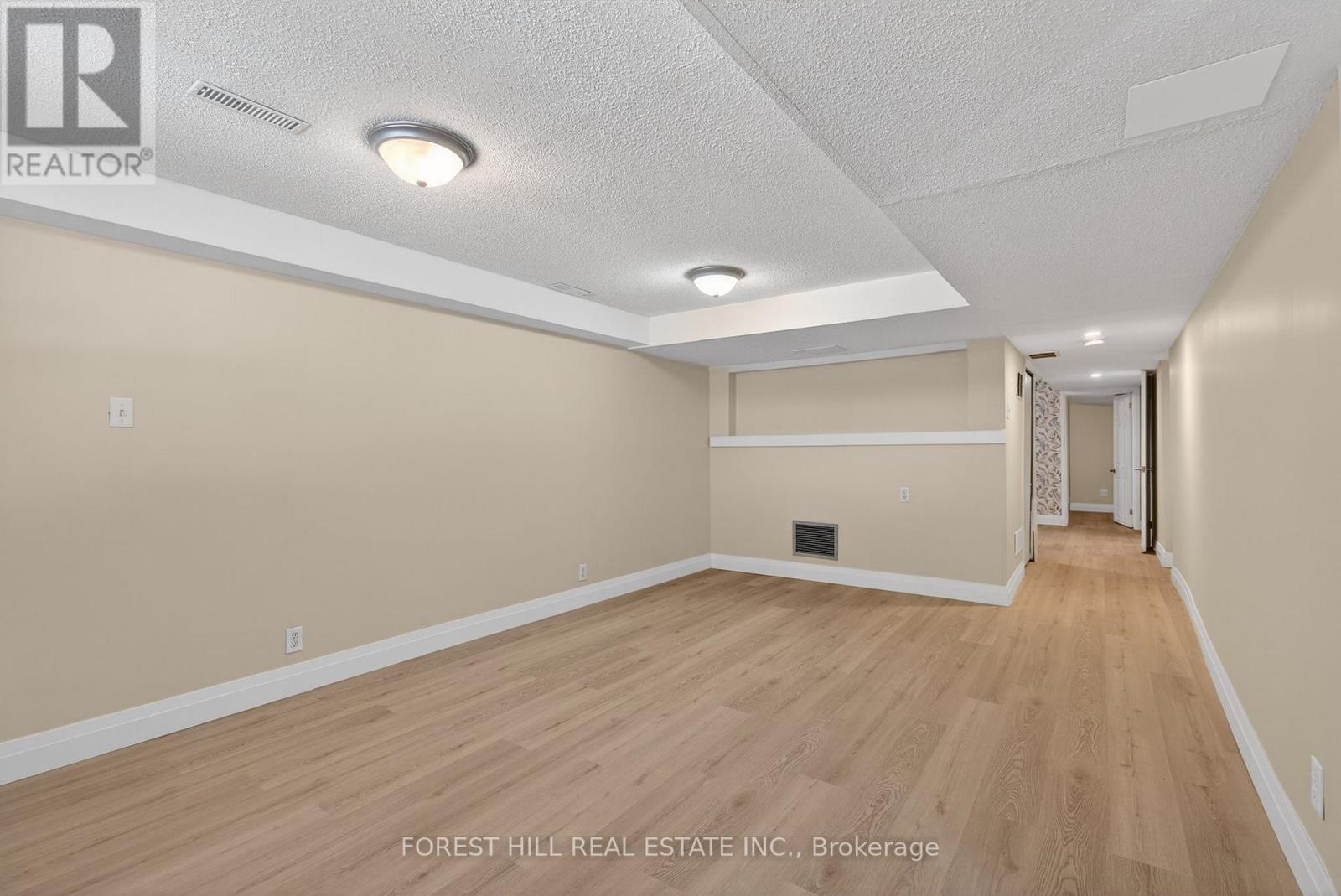 35 Daphne Crescent, Barrie (Cundles East), Ontario  L4M 2Y7 - Photo 37 - S12828532