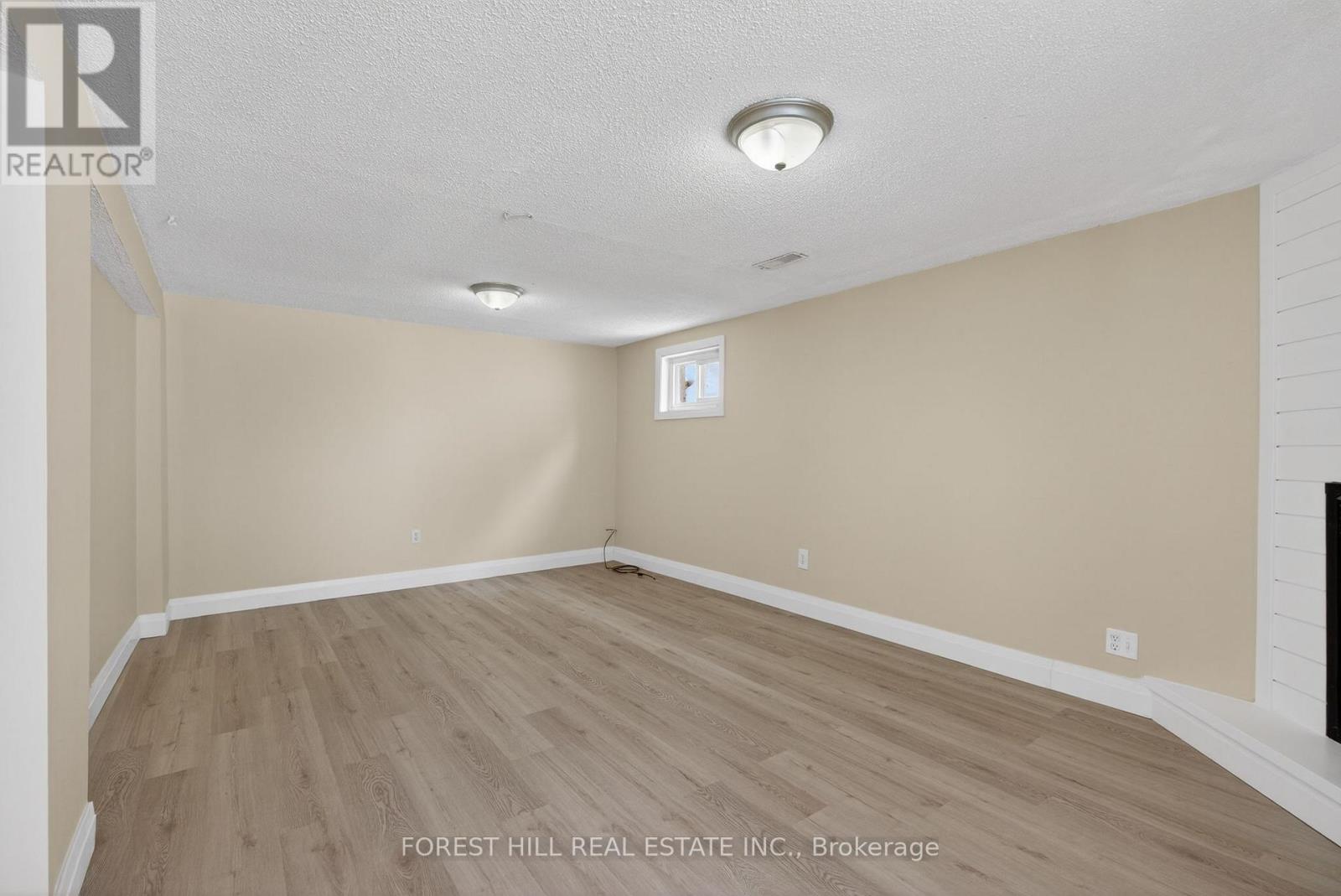 35 Daphne Crescent, Barrie (Cundles East), Ontario  L4M 2Y7 - Photo 38 - S12828532