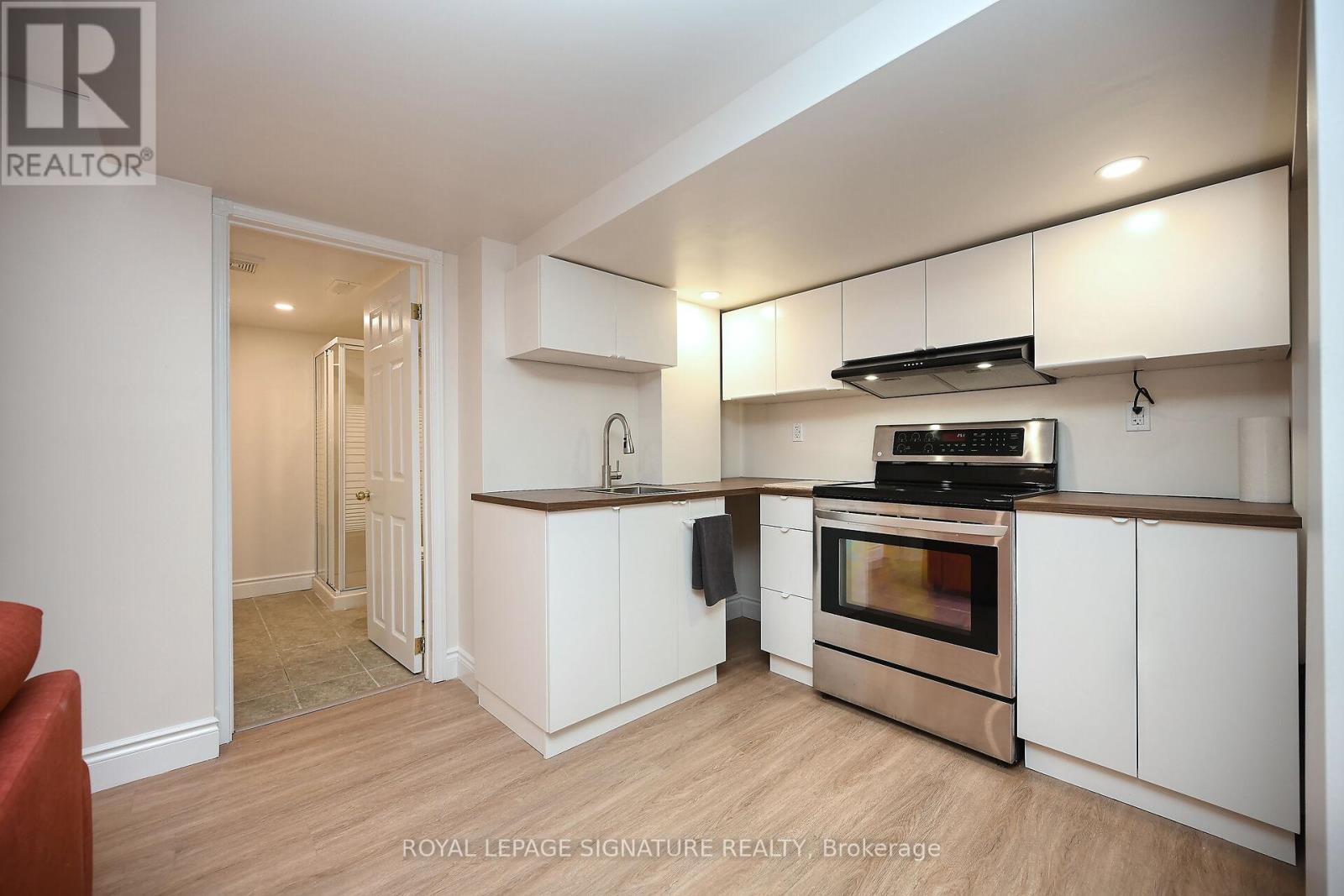 Basement - 3148 Velmar Drive, Mississauga, Ontario  L5M 6V8 - Photo 17 - W12828468