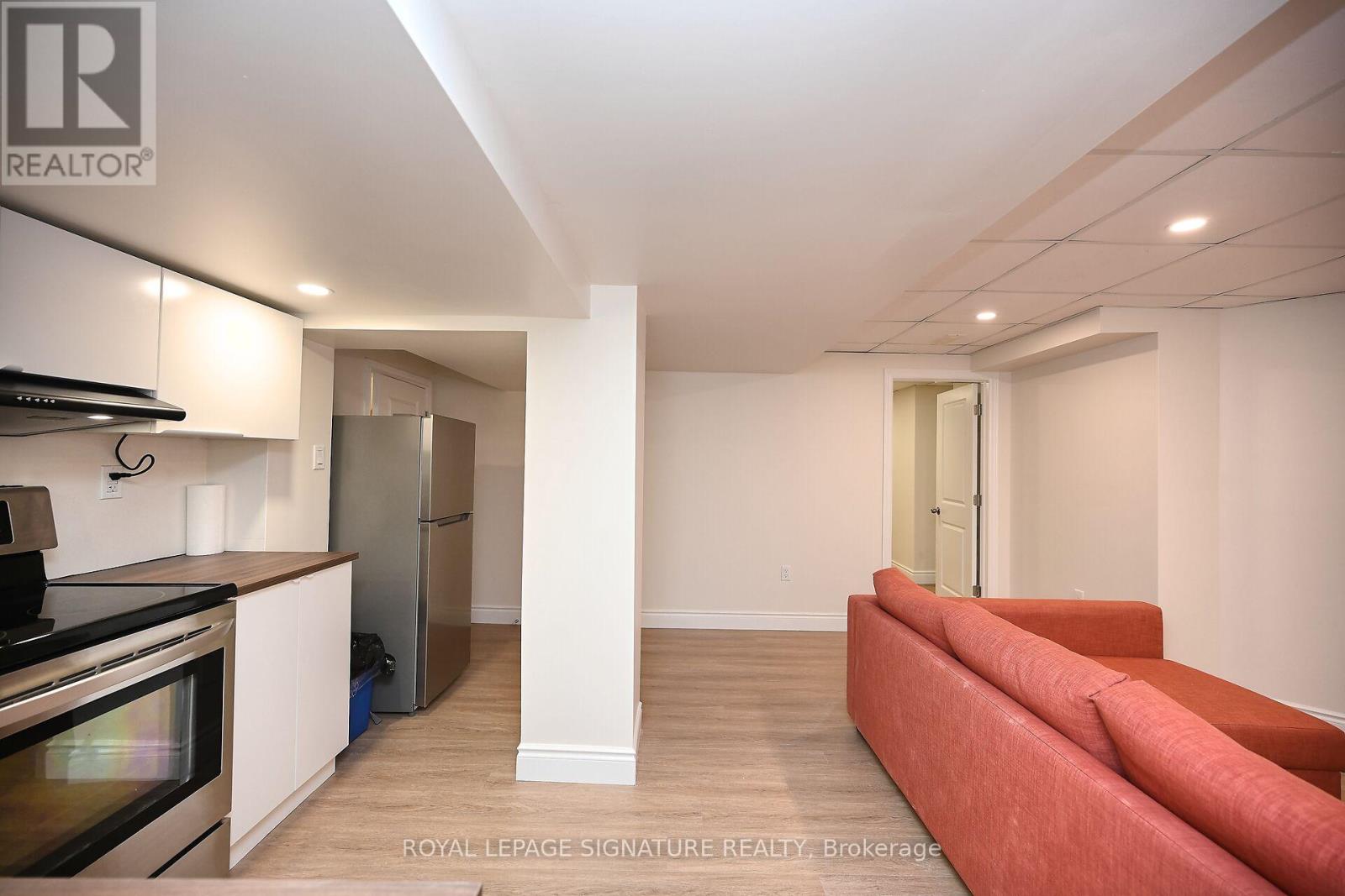 Basement - 3148 Velmar Drive, Mississauga, Ontario  L5M 6V8 - Photo 18 - W12828468