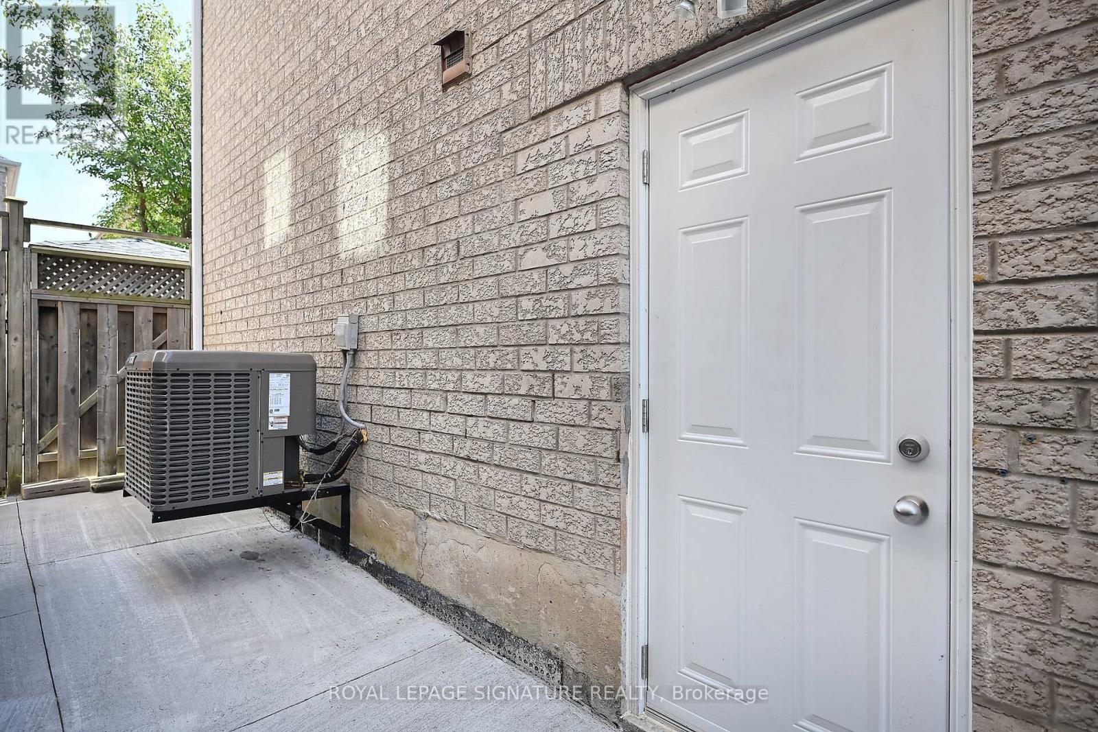 Basement - 3148 Velmar Drive, Mississauga, Ontario  L5M 6V8 - Photo 4 - W12828468
