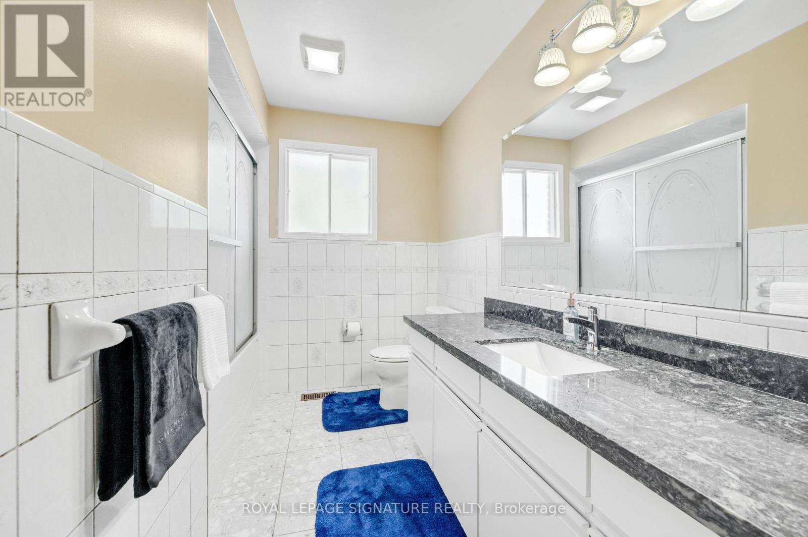 2921 Caradoc Lane, Oakville, Ontario  L6J 6W4 - Photo 38 - W12828516