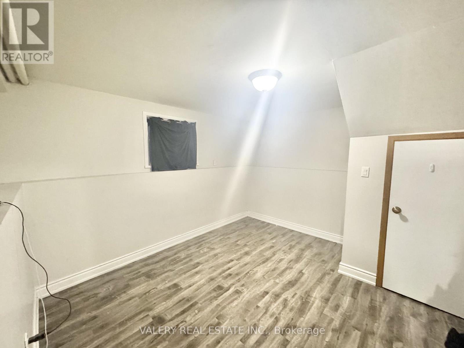 Lower - 25 Sutter Avenue, Brampton (Heart Lake West), Ontario  L6Z 1G2 - Photo 8 - W12828518