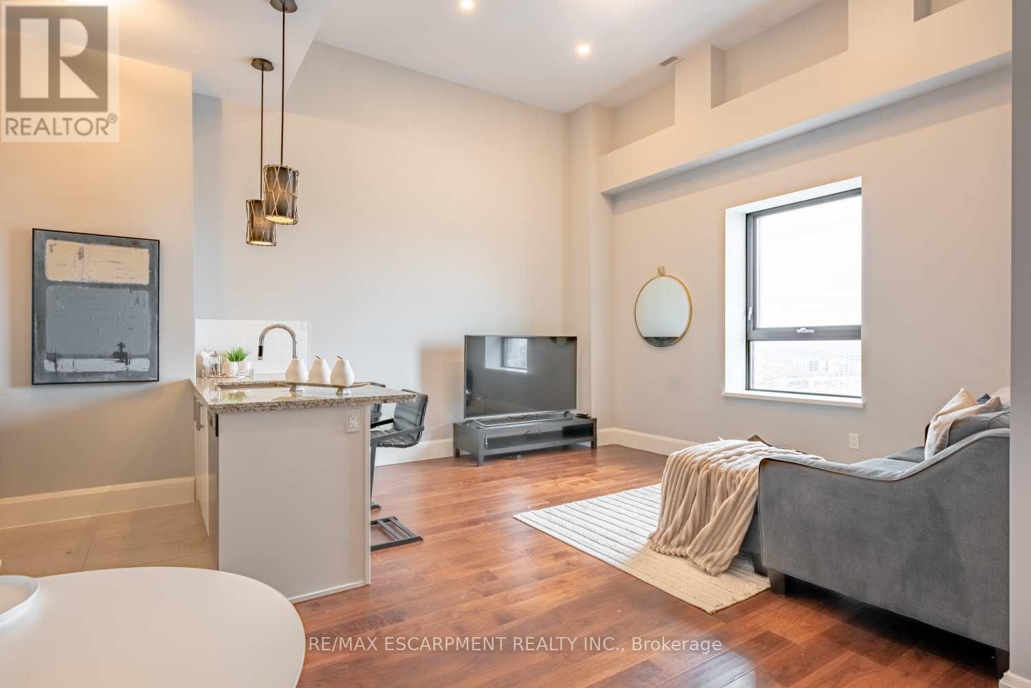 Lph01 - 112 King Street E, Hamilton, Ontario  L8N 1A8 - Photo 11 - X12828482