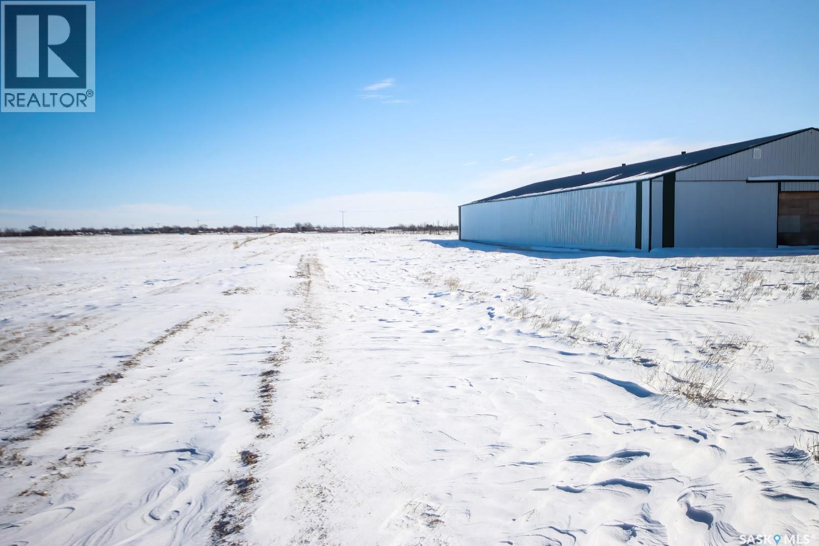 Bienfait Riding Arena/shop And Land, Estevan Rm No. 5, Saskatchewan  S0C 0M0 - Photo 12 - SK029341