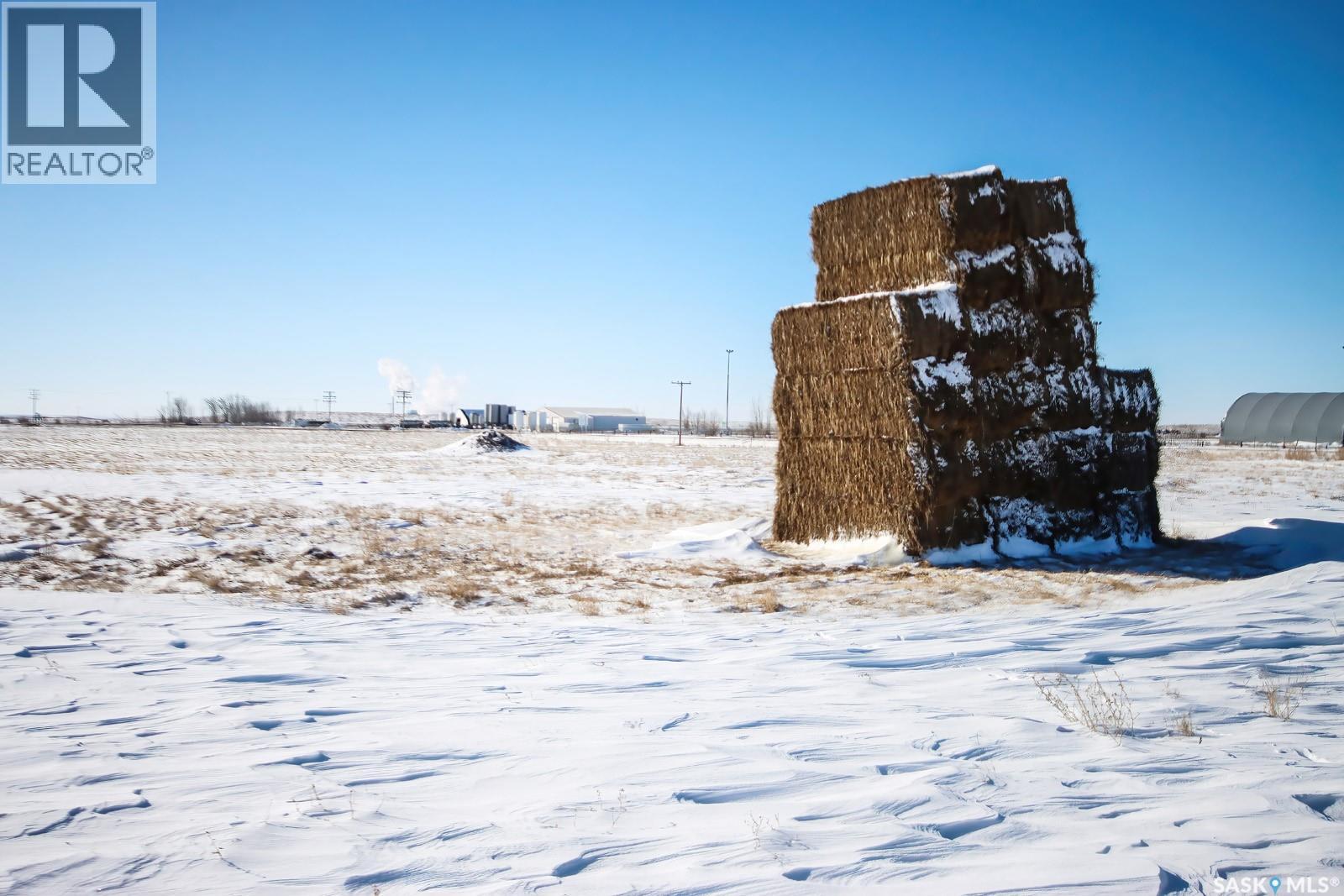 Bienfait Riding Arena/shop And Land, Estevan Rm No. 5, Saskatchewan  S0C 0M0 - Photo 9 - SK029341