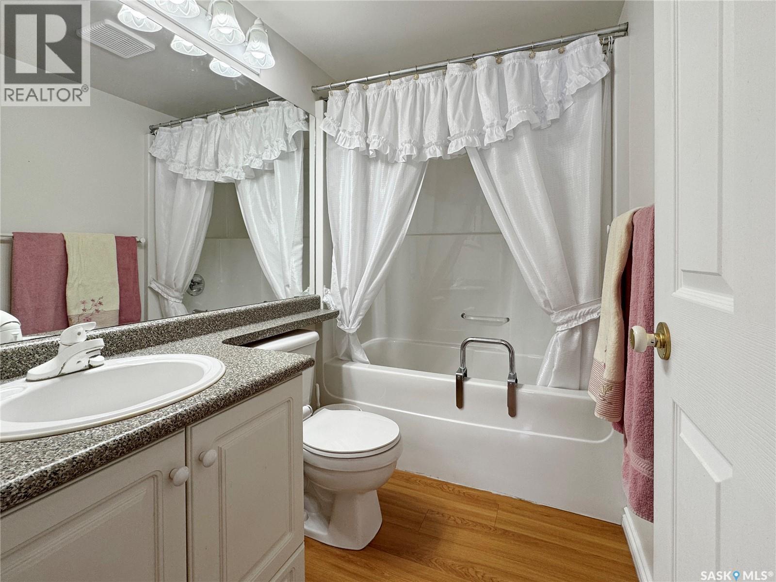 104 1152 103rd Street, North Battleford, Saskatchewan  S9A 1K6 - Photo 12 - SK029271