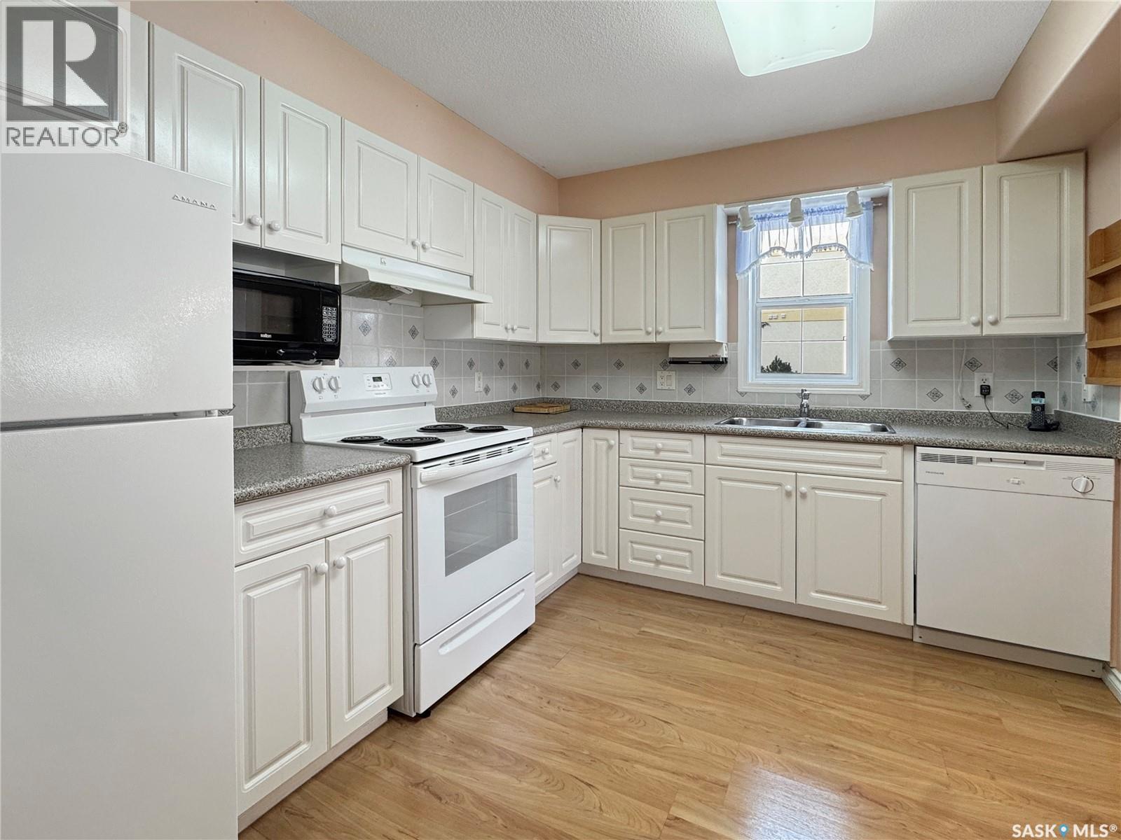 104 1152 103rd Street, North Battleford, Saskatchewan  S9A 1K6 - Photo 5 - SK029271