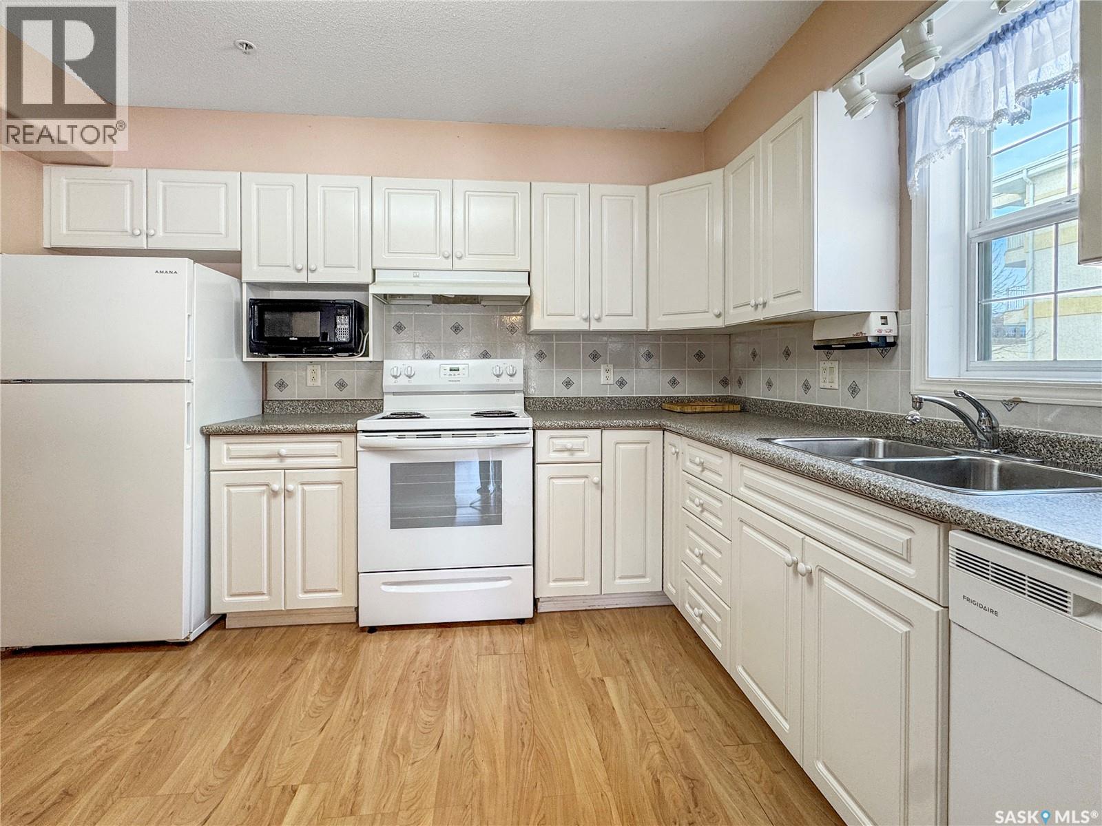 104 1152 103rd Street, North Battleford, Saskatchewan  S9A 1K6 - Photo 6 - SK029271