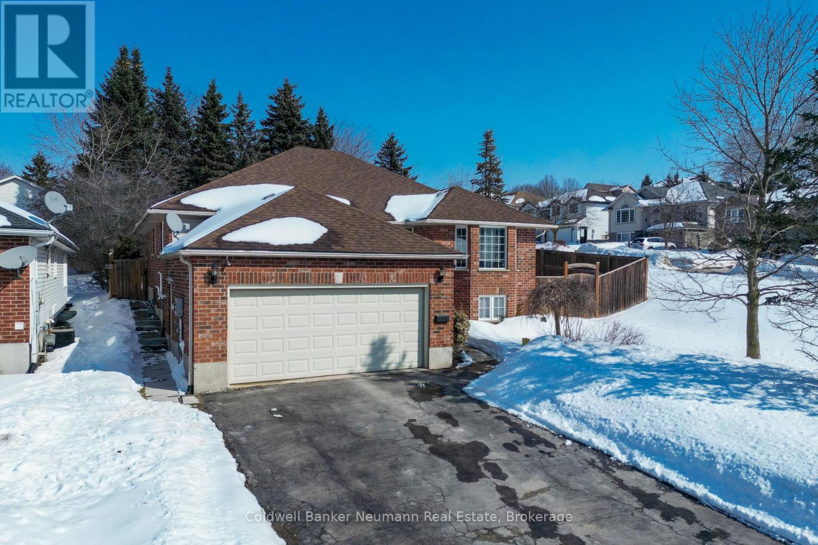 Lower - 4 Cutting Drive, Centre Wellington, Ontario  N0B 1S0 - Photo 1 - X12766876