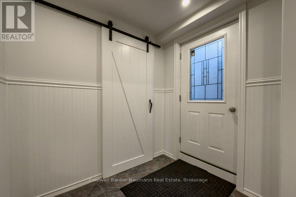 Lower - 4 Cutting Drive, Centre Wellington, Ontario  N0B 1S0 - Photo 3 - X12766876