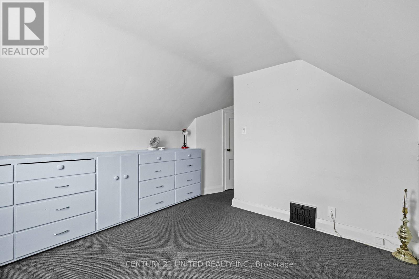 598 Donegal Street, Peterborough, Ontario  K9H 4M4 - Photo 16 - X12820566