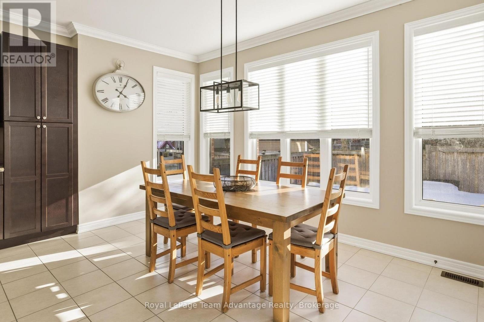 24 Billy Court, Caledon, Ontario  L7C 3X3 - Photo 13 - W12828562