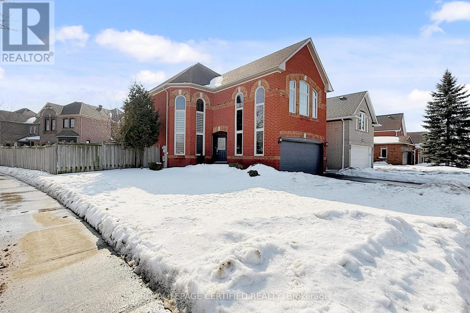 3898 Parkgate Drive, Mississauga, Ontario  L5N 7B4 - Photo 3 - W12826694