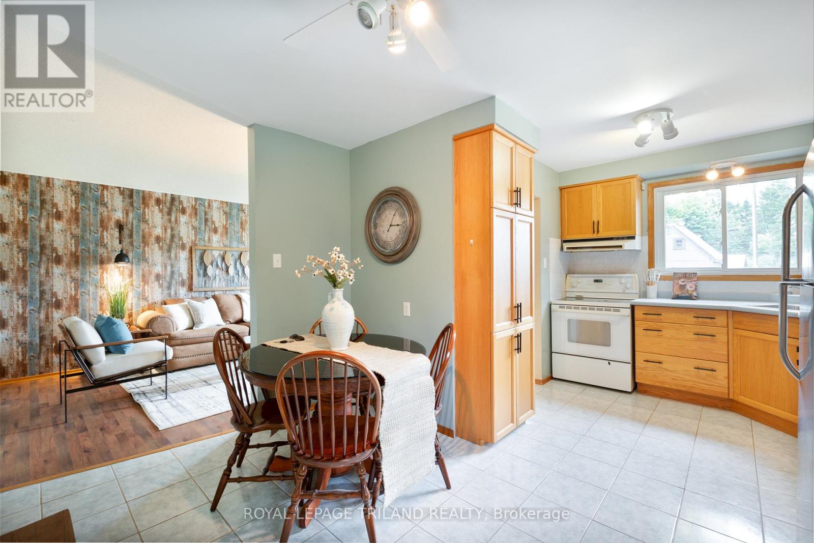 2 Daniel Street, St. Thomas, Ontario  N5P 2A6 - Photo 10 - X12385529