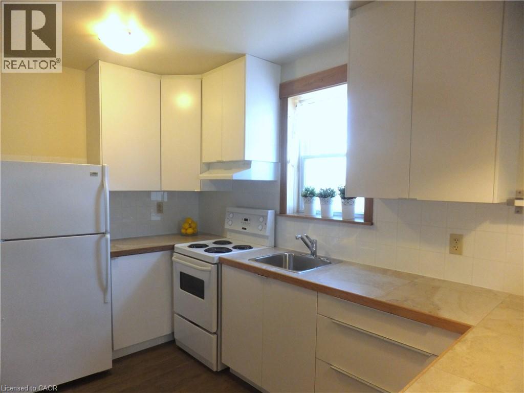 194 Breithaupt Street Unit# A, Waterloo, Ontario  N2H 5H4 - Photo 4 - 40808338