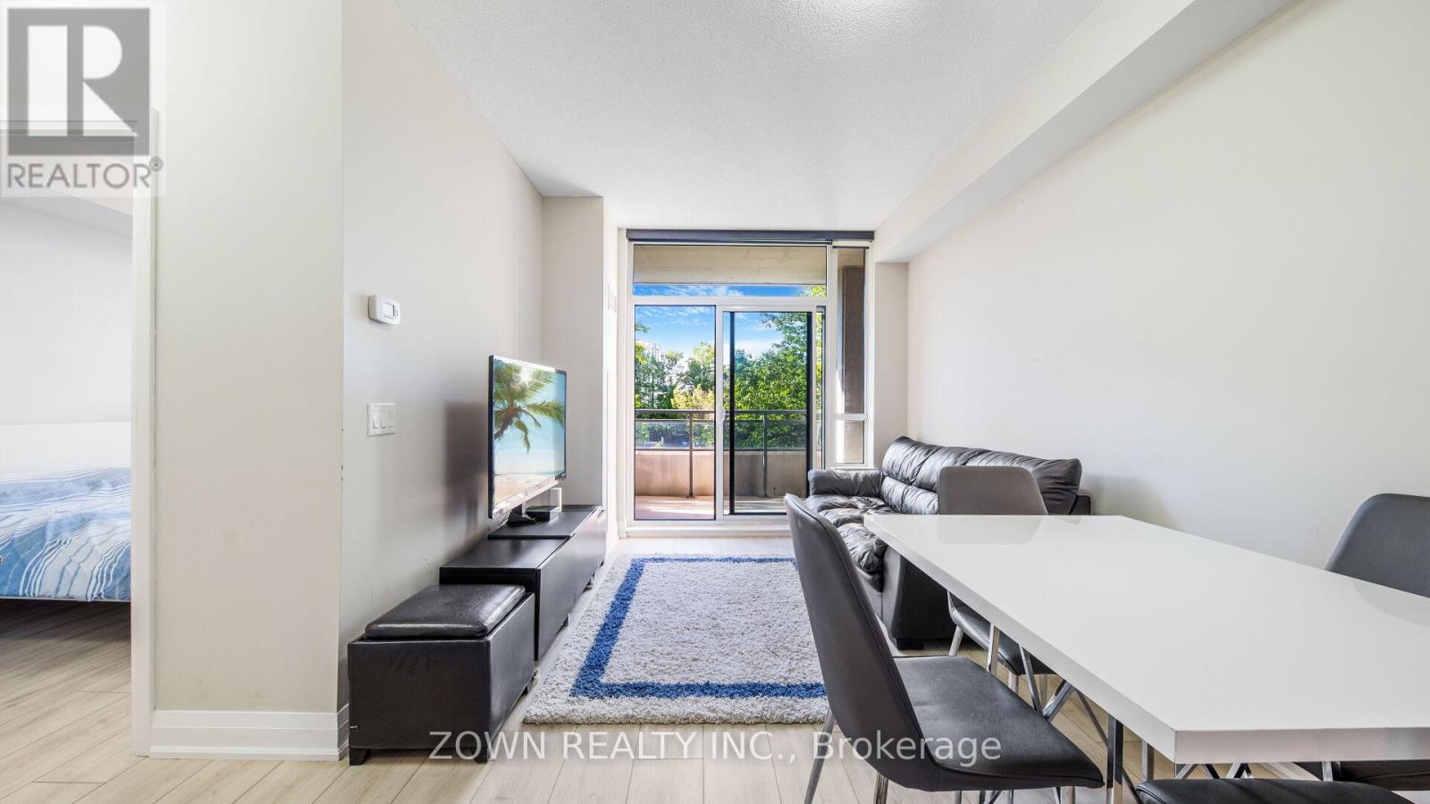 201 - 85 North Park Road, Vaughan, Ontario  L4J 0H9 - Photo 5 - N12560650