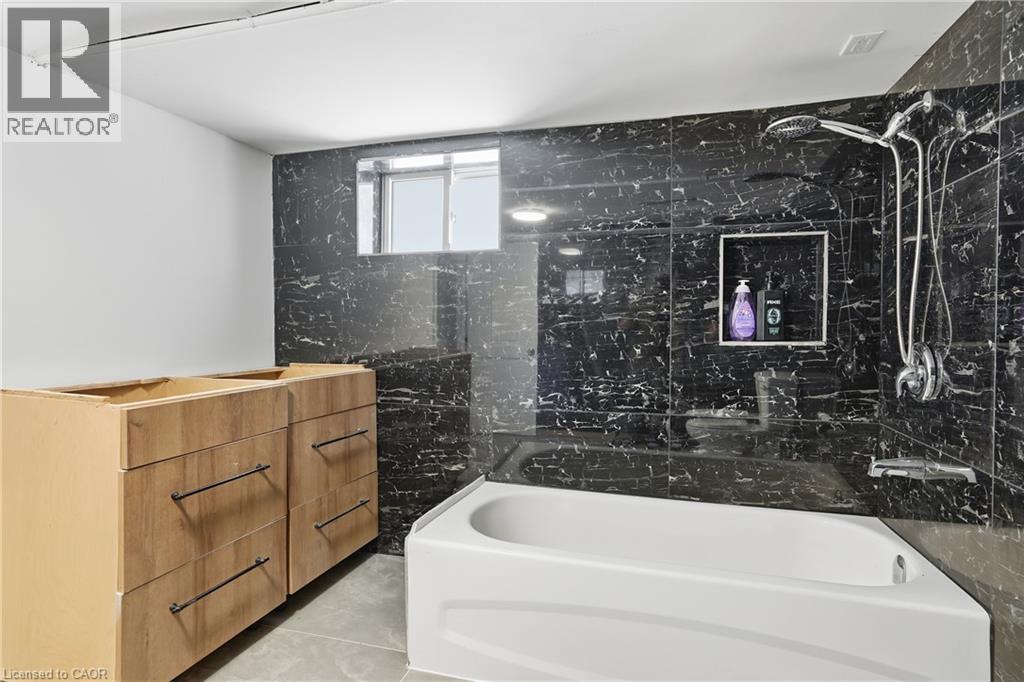 3545 Garrison Road, Fort Erie, Ontario  L0S 1N0 - Photo 25 - 40808135