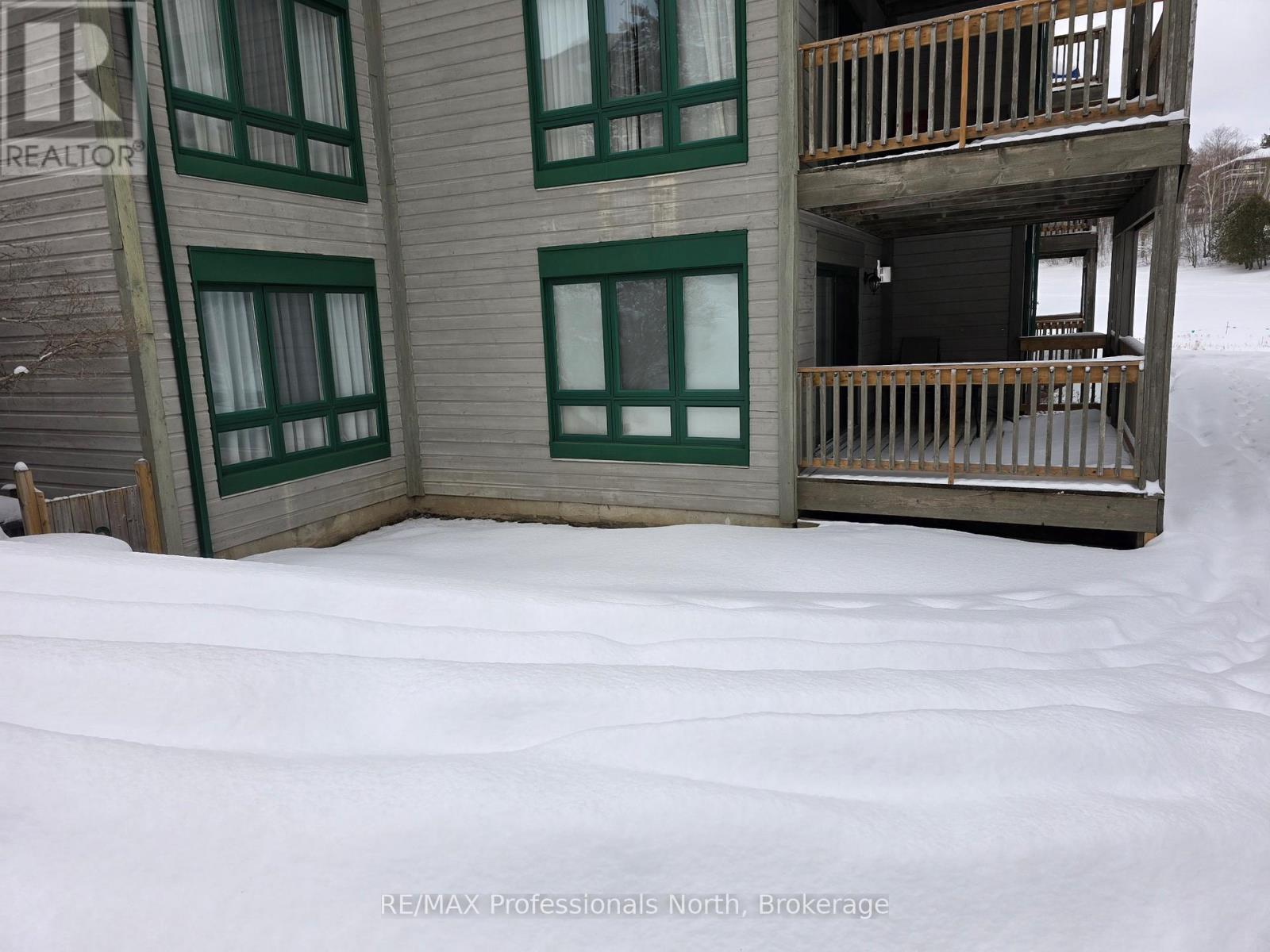 105 - 32 Deerhurst Greens Drive, Huntsville, Ontario  P1H 2E8 - Photo 25 - X12828664