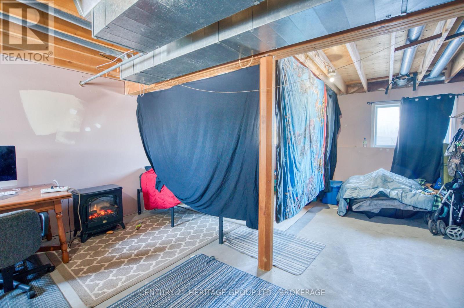 487 County 19 Road, Prince Edward County, Ontario K0K 1A0 - Photo 33 - X12828610