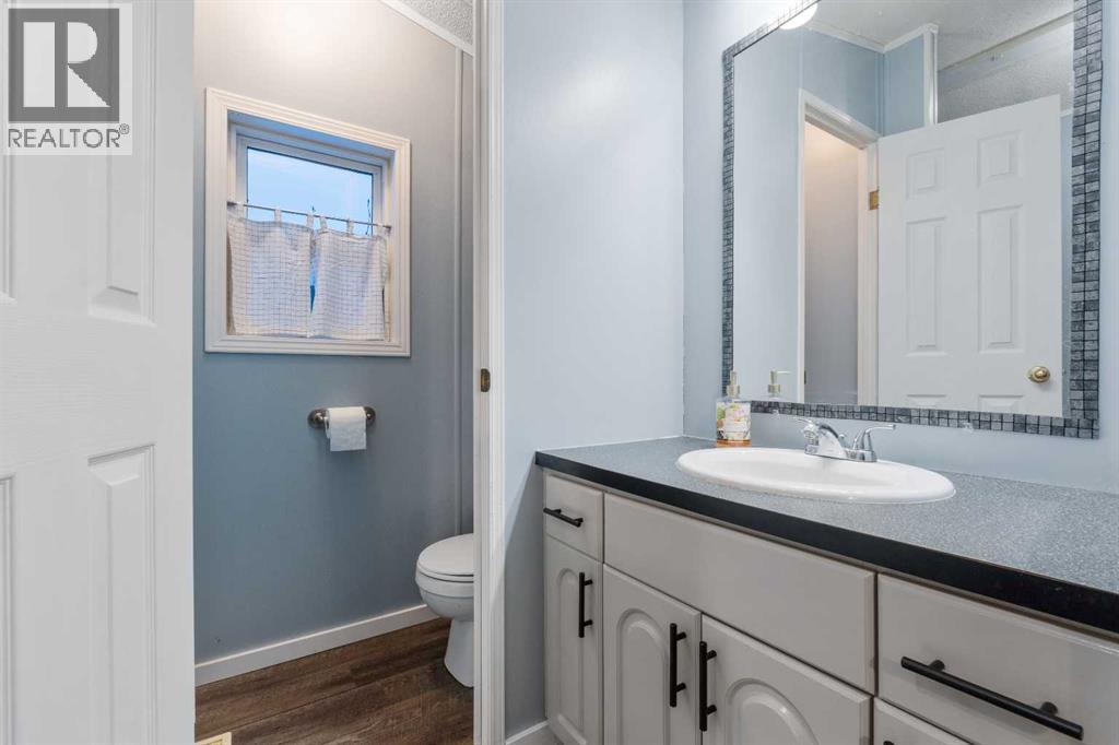 51 River Valley Estates, Whitecourt, Alberta  T7S 1J8 - Photo 13 - A2280601