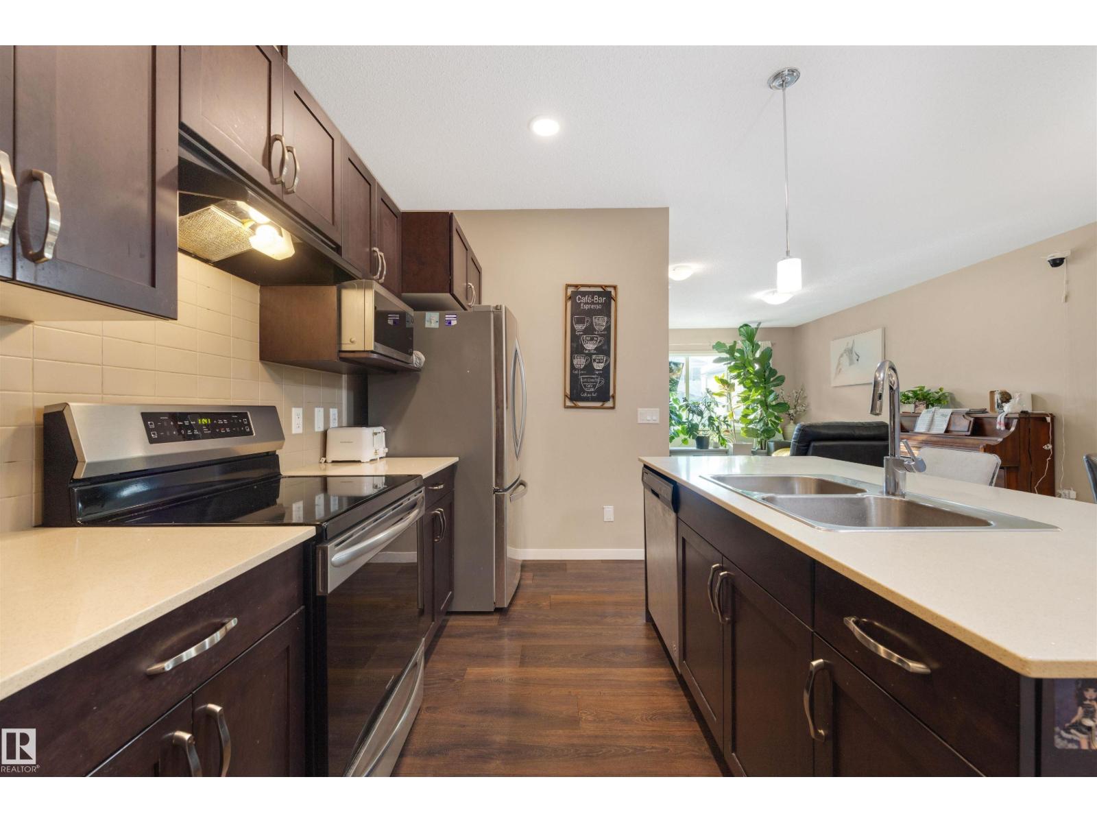 1426 26 Av Nw, Edmonton, Alberta T6T 0W1 - Photo 10 - E4473102