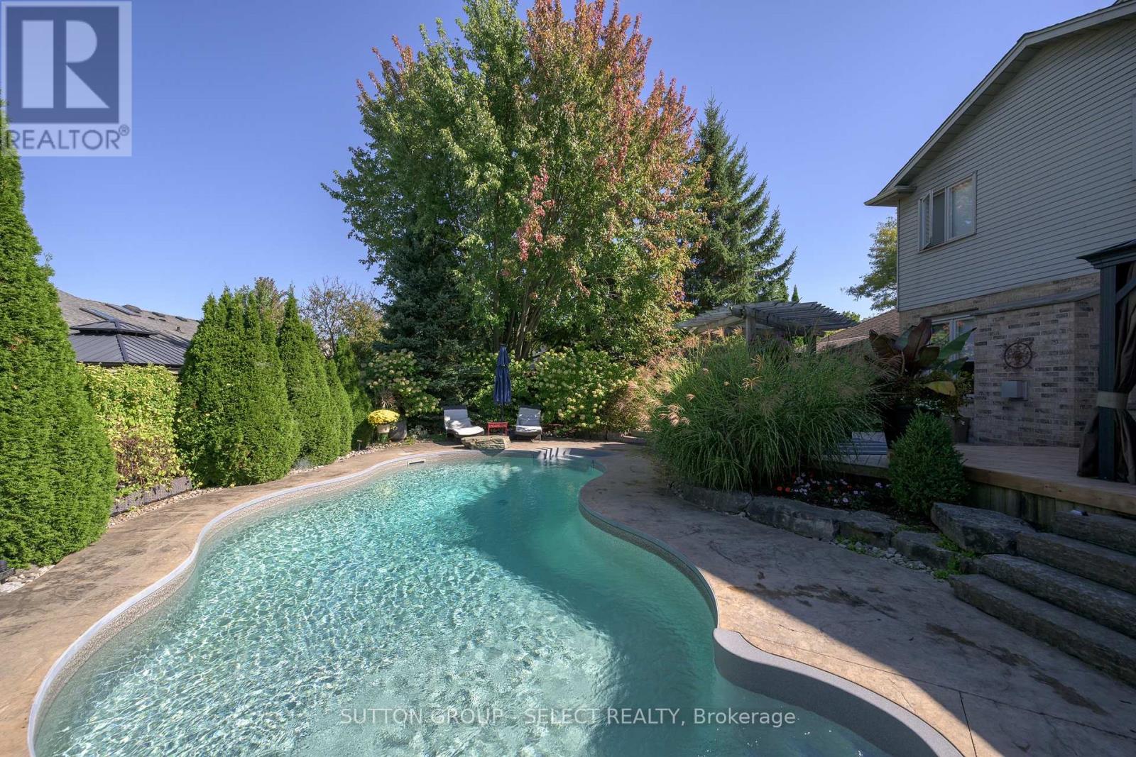 15 Marcus Crescent, London North, Ontario  N6G 4Y9 - Photo 40 - X12828626