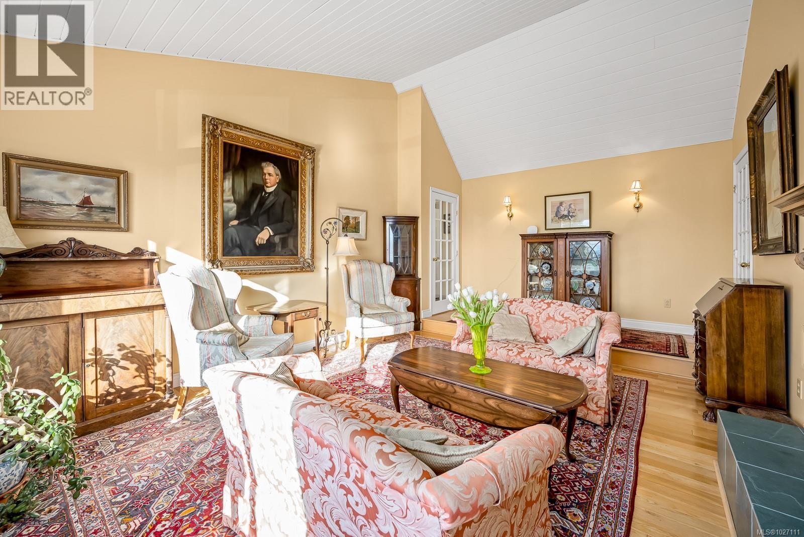 542 Washington Cres, Courtenay, British Columbia  V9N 7S3 - Photo 41 - 1027111