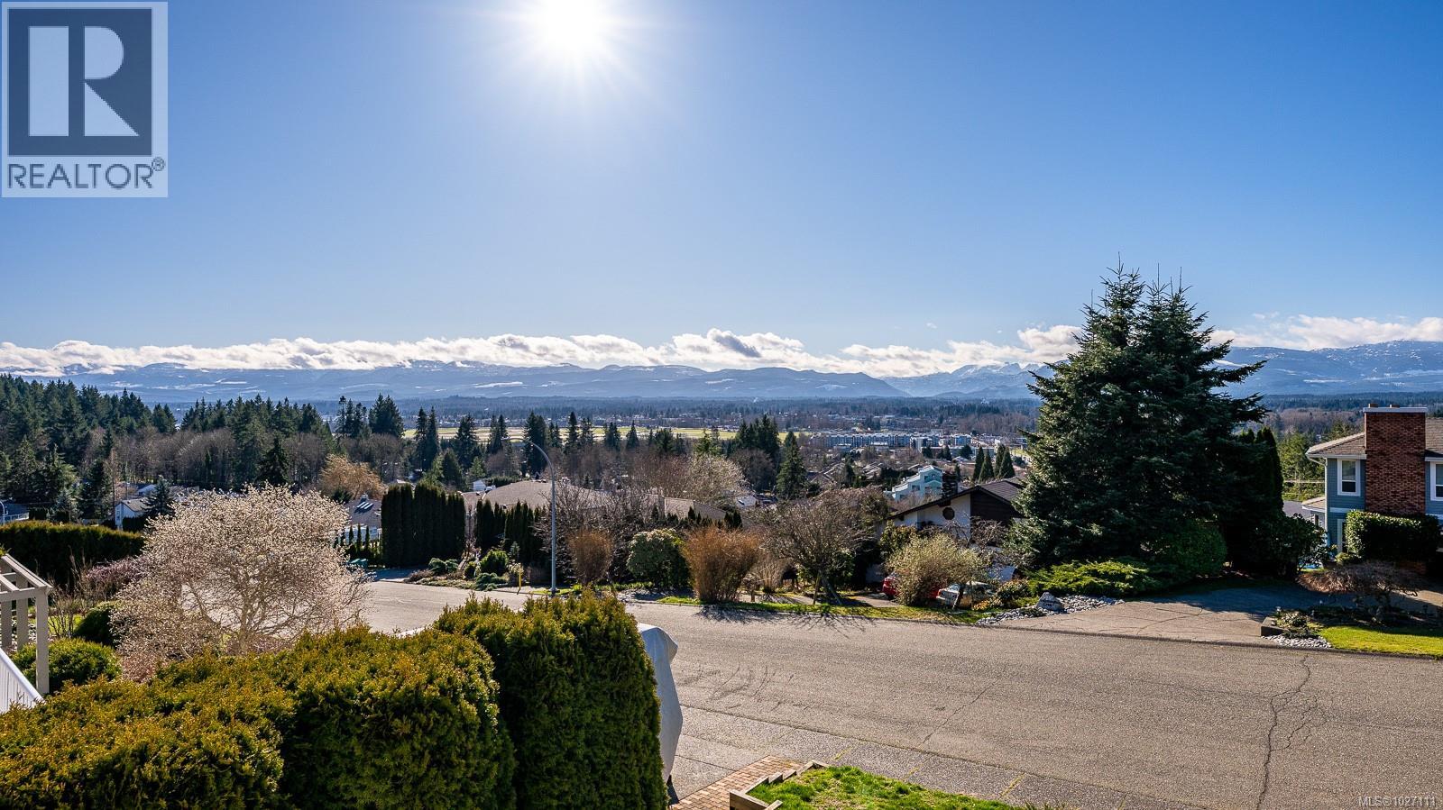 542 Washington Cres, Courtenay, British Columbia  V9N 7S3 - Photo 51 - 1027111