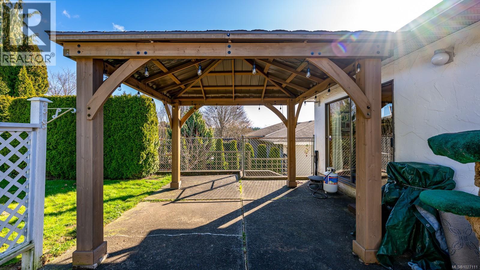 542 Washington Cres, Courtenay, British Columbia  V9N 7S3 - Photo 58 - 1027111