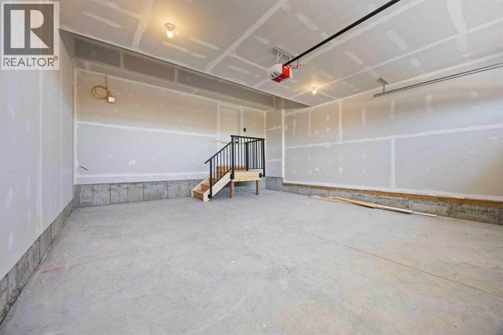 462 Kinniburgh Loop, Chestermere, Alberta  T1X 3C2 - Photo 41 - A2288504