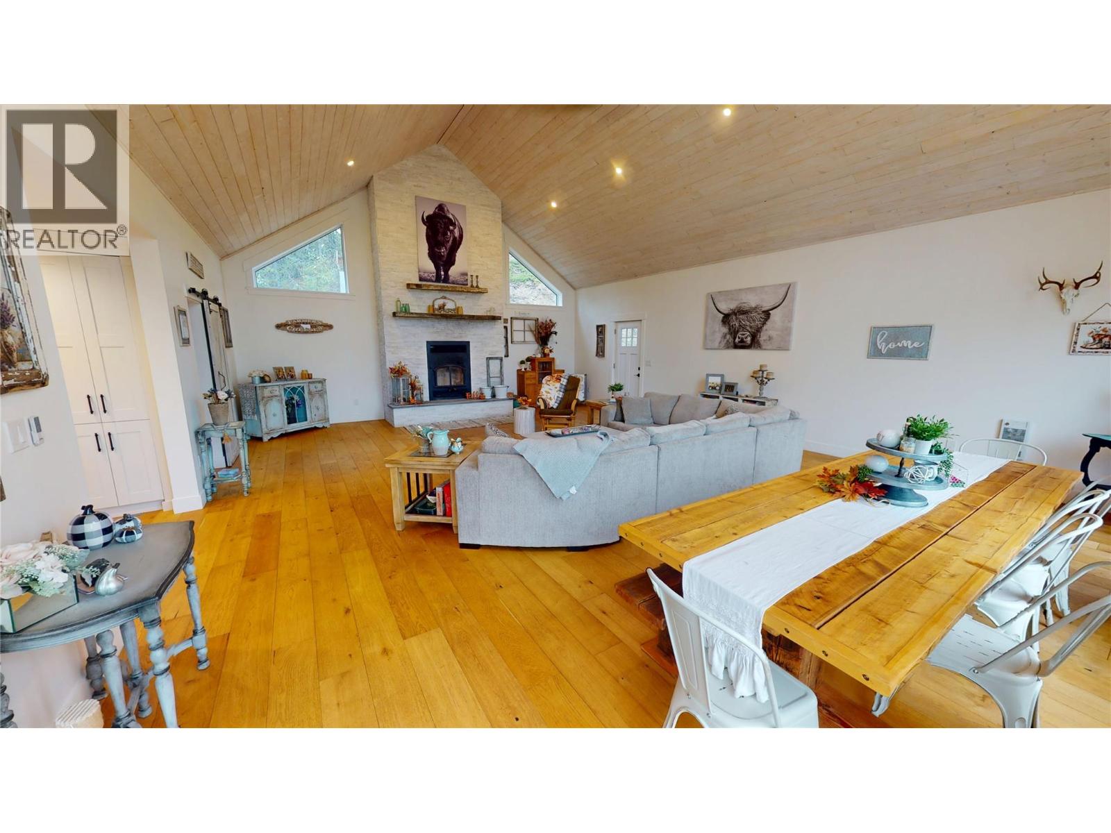 5553 Hidden Valley Road, Cranbrook, British Columbia  V1C 6Z2 - Photo 11 - 10377380