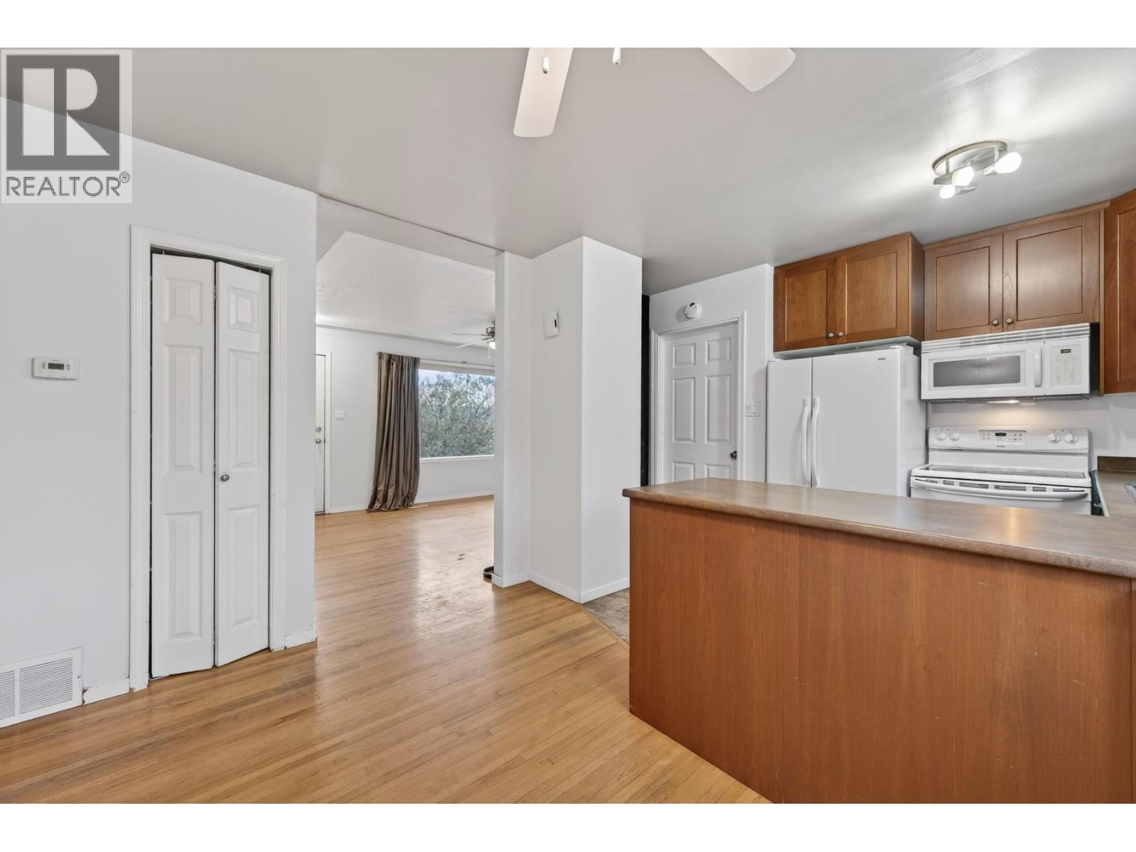 1055 Fraser Street, Kamloops, British Columbia  V2C 3H8 - Photo 12 - 10372978