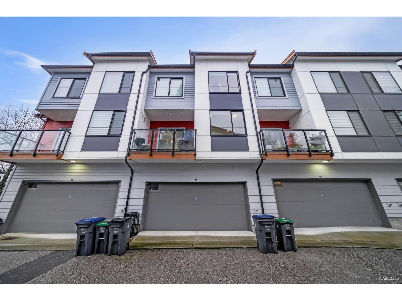 33 6138 128 Street, Surrey, British Columbia  V3X 1T1 - Photo 1 - R3094079