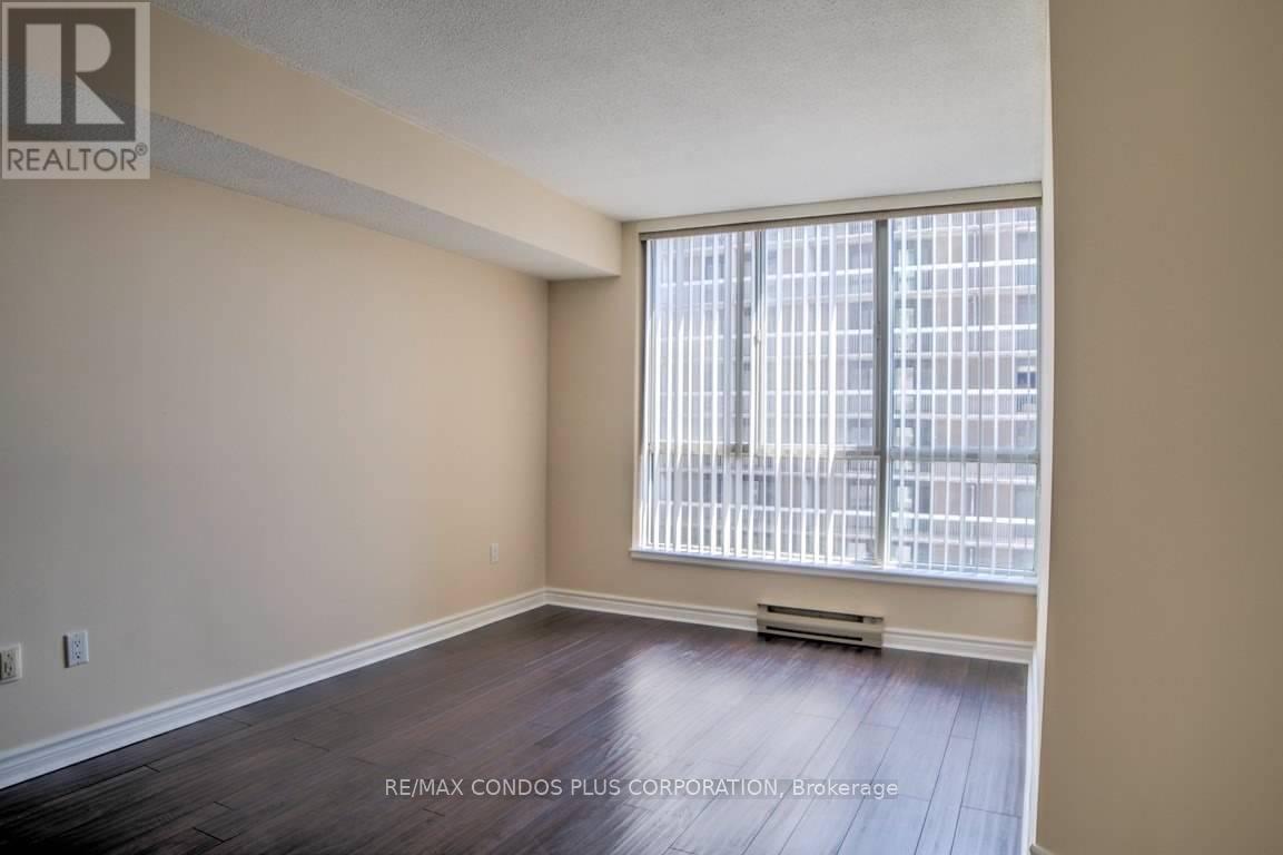 2007 - 38 Elm Street, Toronto, Ontario  M5G 2K5 - Photo 13 - C12828616