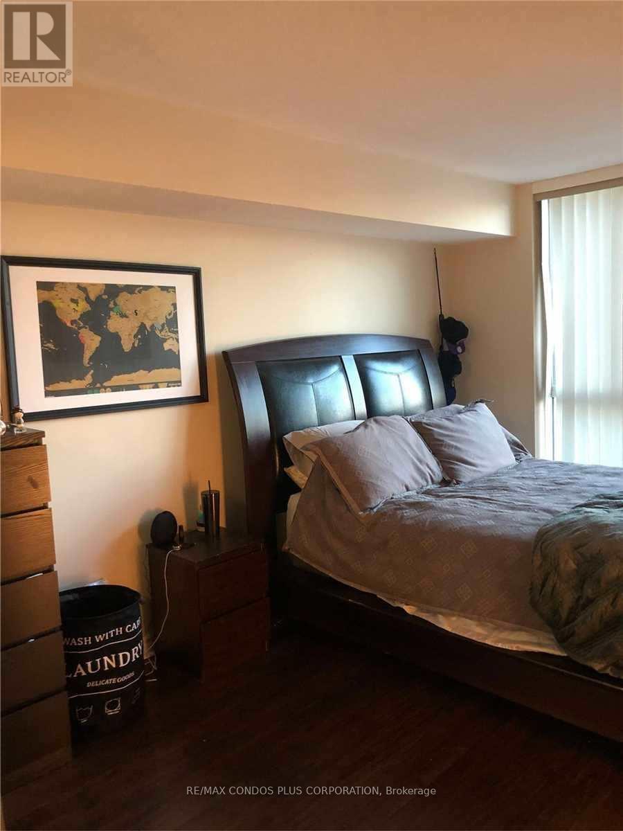 2007 - 38 Elm Street, Toronto, Ontario  M5G 2K5 - Photo 14 - C12828616