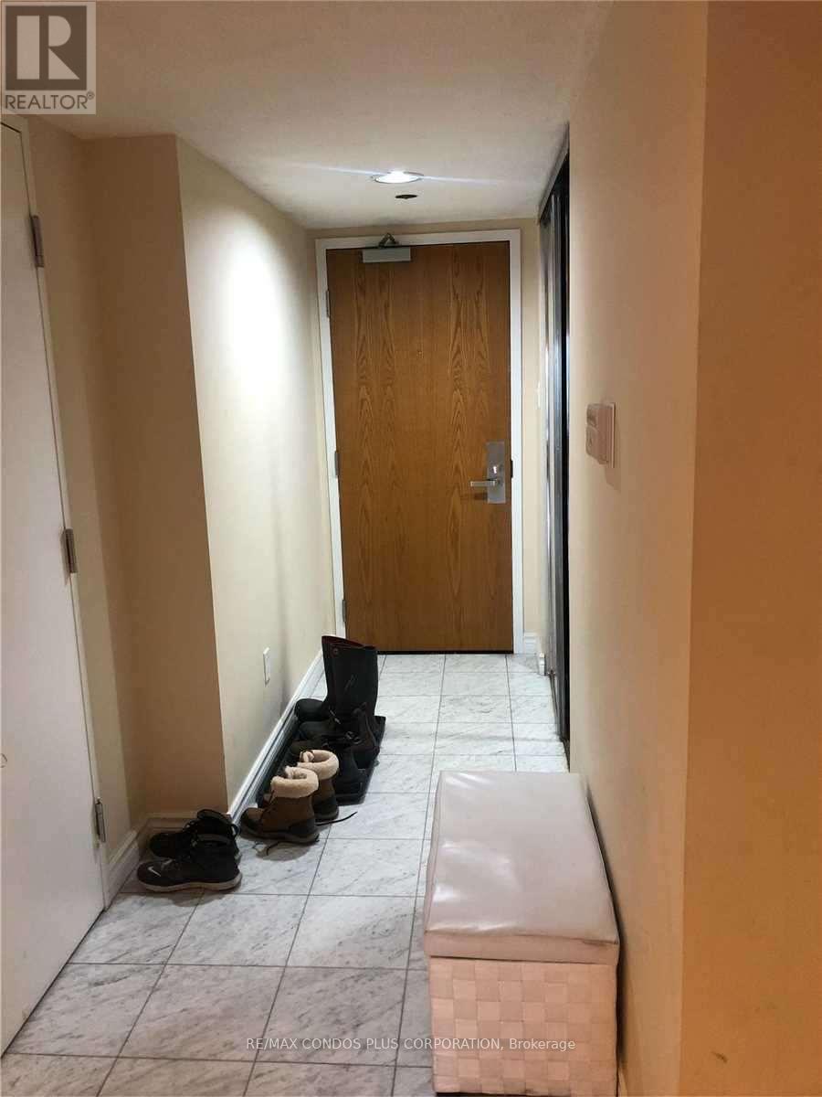 2007 - 38 Elm Street, Toronto, Ontario  M5G 2K5 - Photo 2 - C12828616