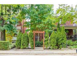 FR BSMT - 916 MANNING AVENUE, Toronto, Ontario