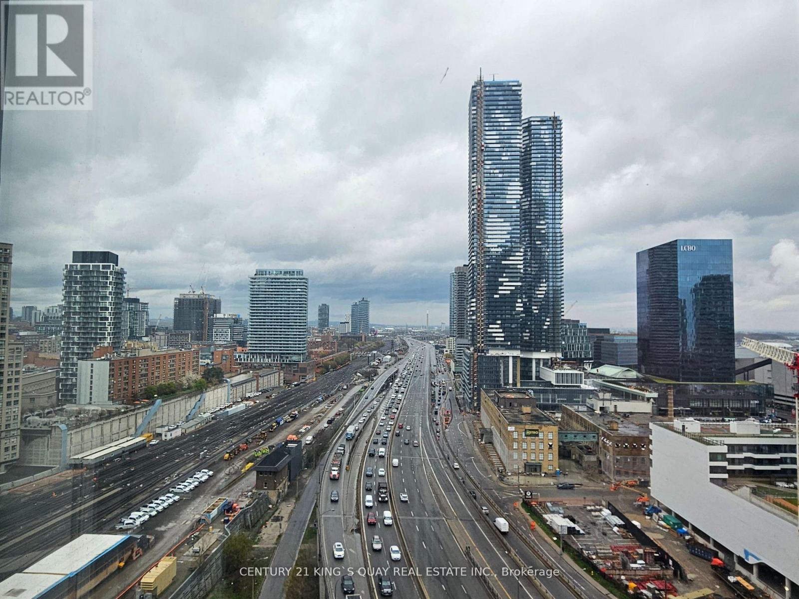 2111 - 18 Yonge Street, Toronto, Ontario  M5E 1Z8 - Photo 17 - C12828646