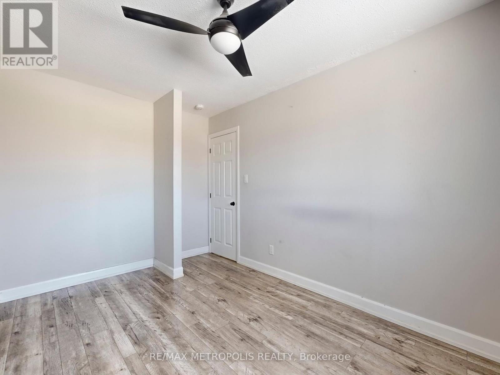 1294 Sunningdale Avenue, Oshawa (Donevan), Ontario  L1H 8G7 - Photo 22 - E12828704