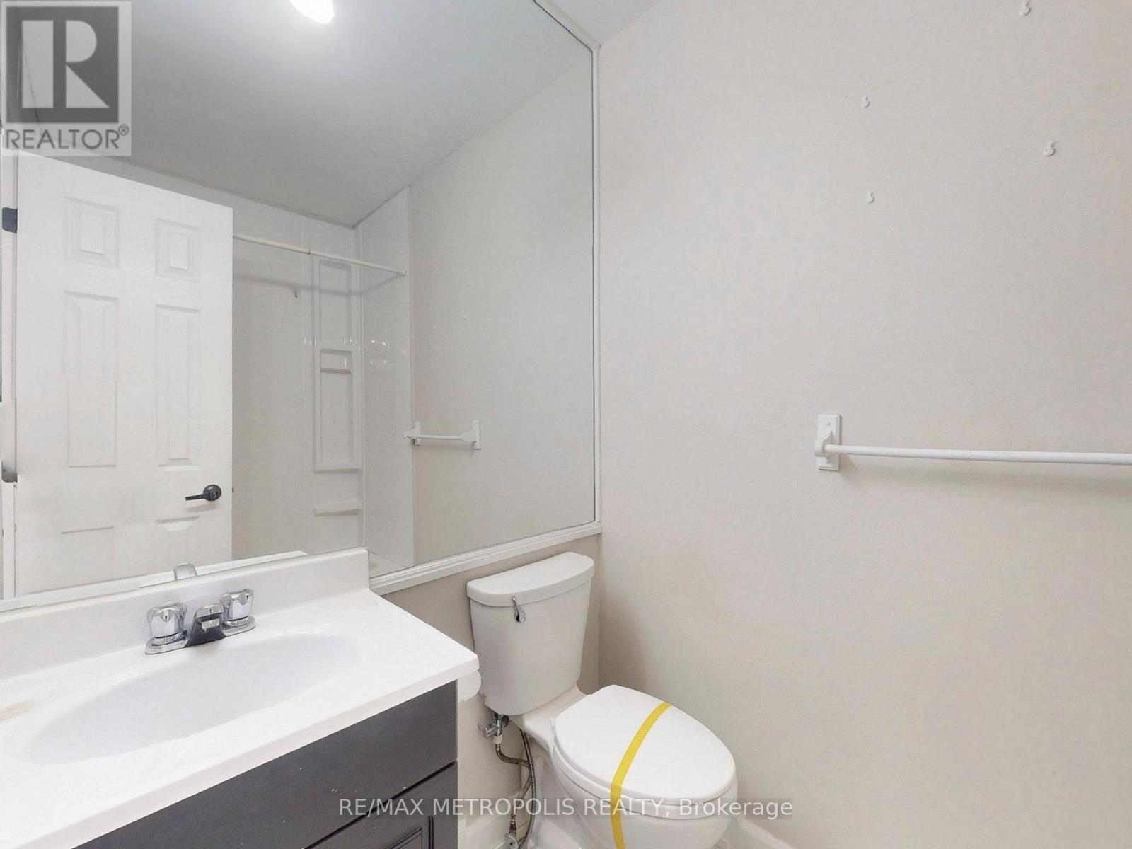 1294 Sunningdale Avenue, Oshawa (Donevan), Ontario  L1H 8G7 - Photo 23 - E12828704